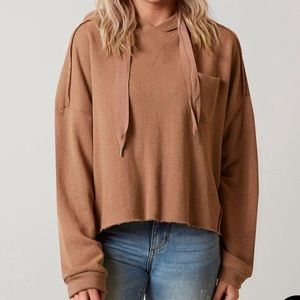 Cropped oversized hoodie